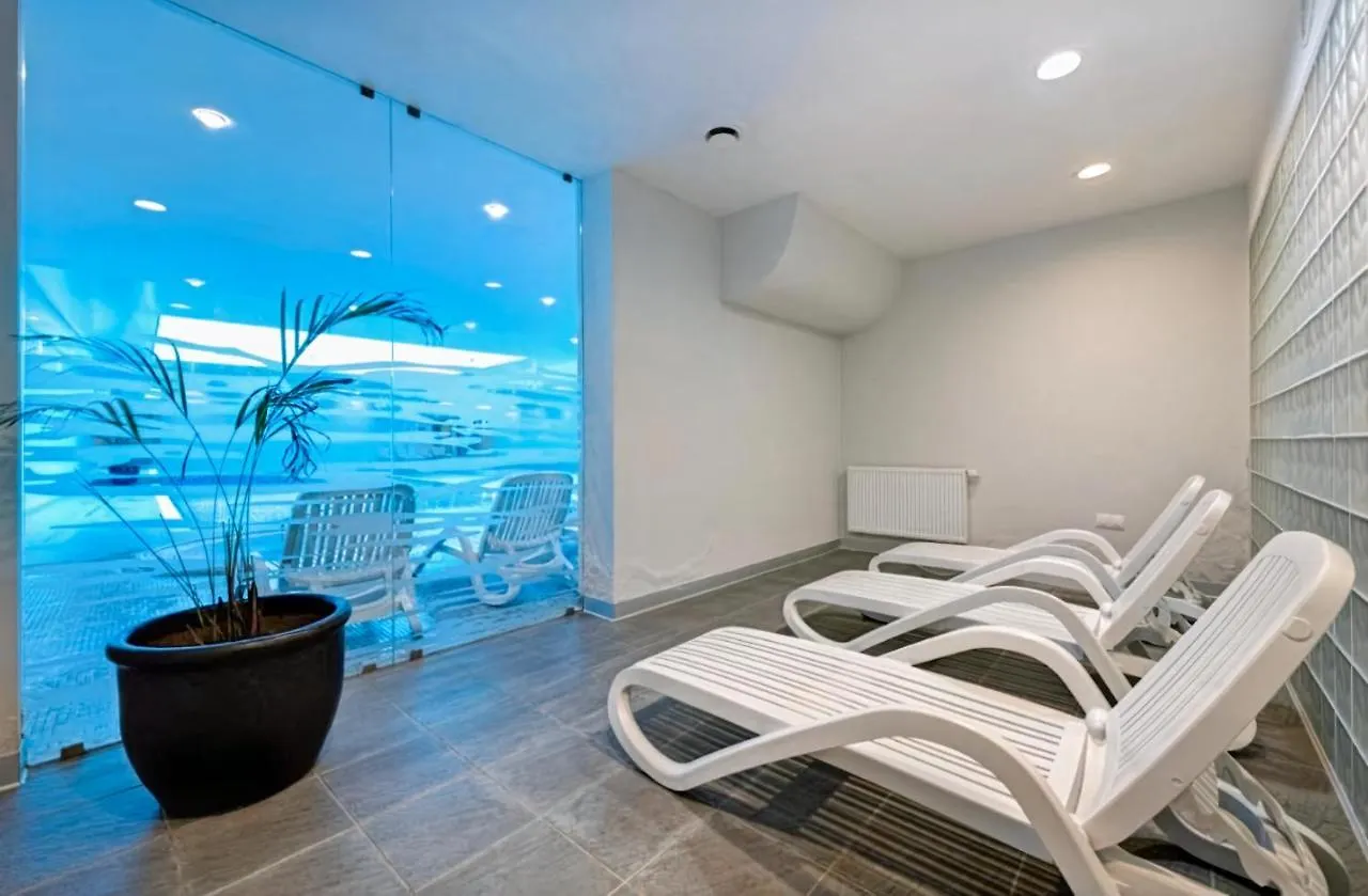 Riverview Apartament Waterline Spa & Pool Гданьск 0*,